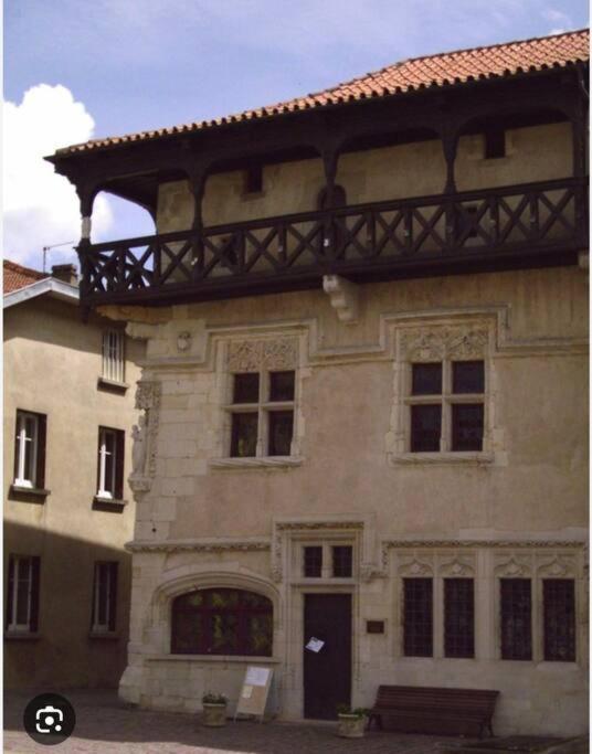 Appartement 90 M2 Vic-sur-Seille Екстериор снимка